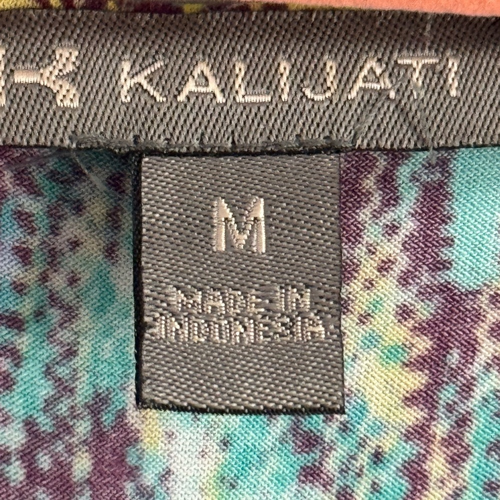 Kalijati Dress, Size Medium - Picture 3 of 6